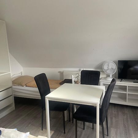 2 Zimmer Apartment Hannover Exteriör bild